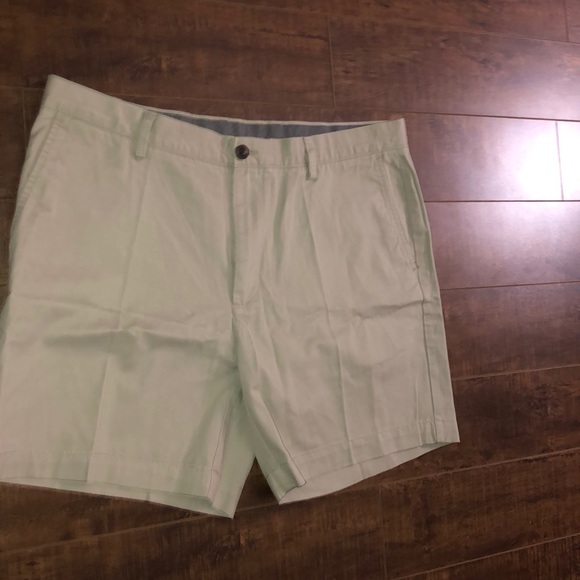 ! Amazon Essentials Men's Slim-Fit Plai… - Picture 3 of 9